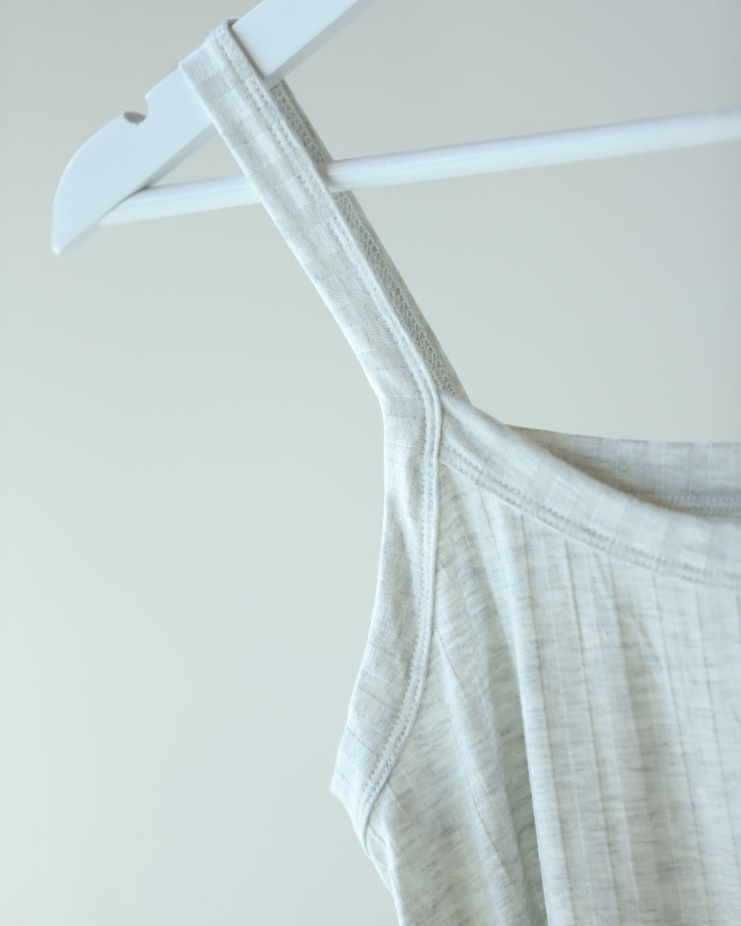 Set (2p) Musculosa y Pantalón "Essential Gray"