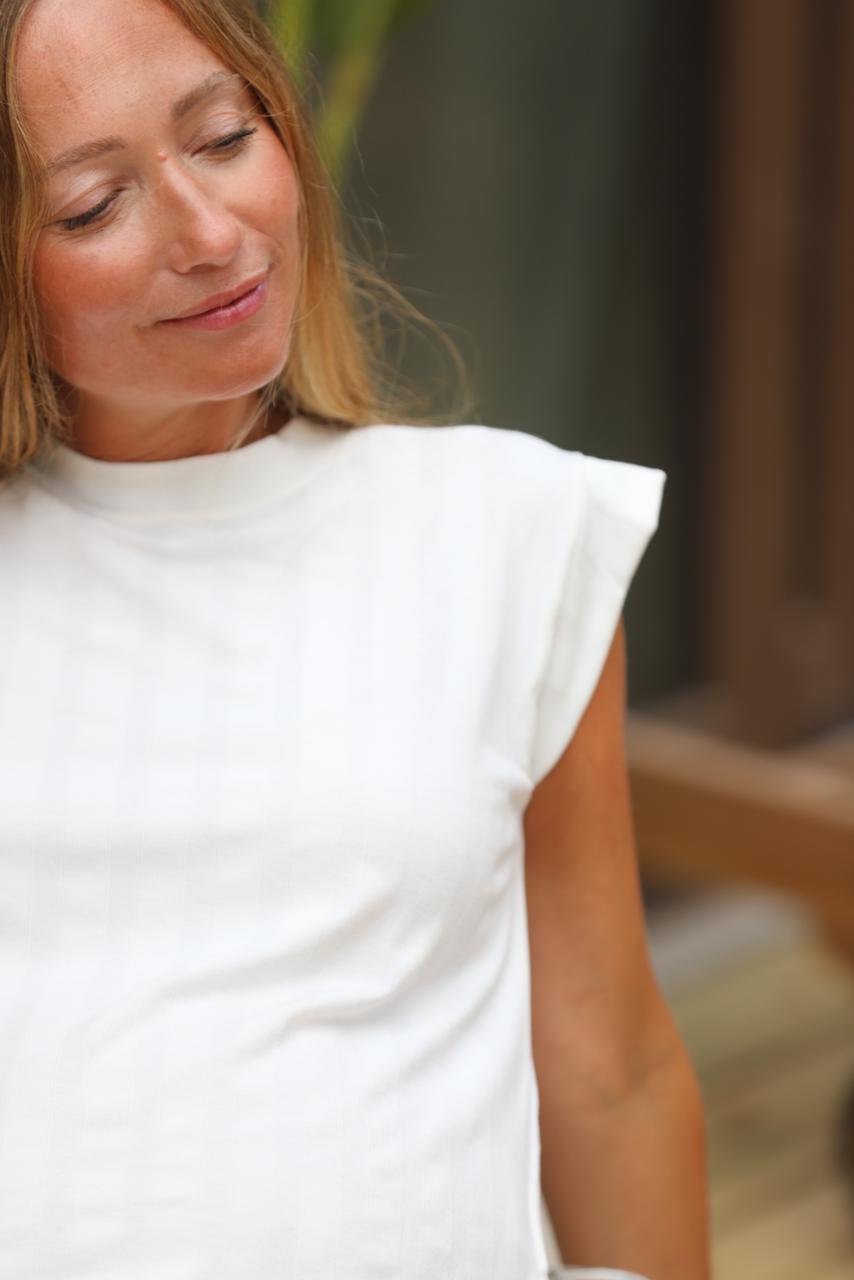 Set (2p) Remera y Short "Bloom" Off White