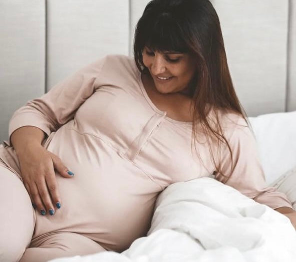 Set (2p) Camiseta y Pantalón "Storie Nude"