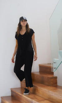 Pantalón "Essential Black"